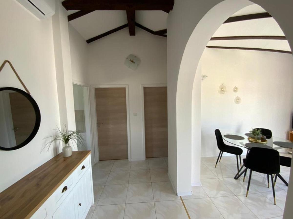 Apartment Eleni Šibenik Exterior foto
